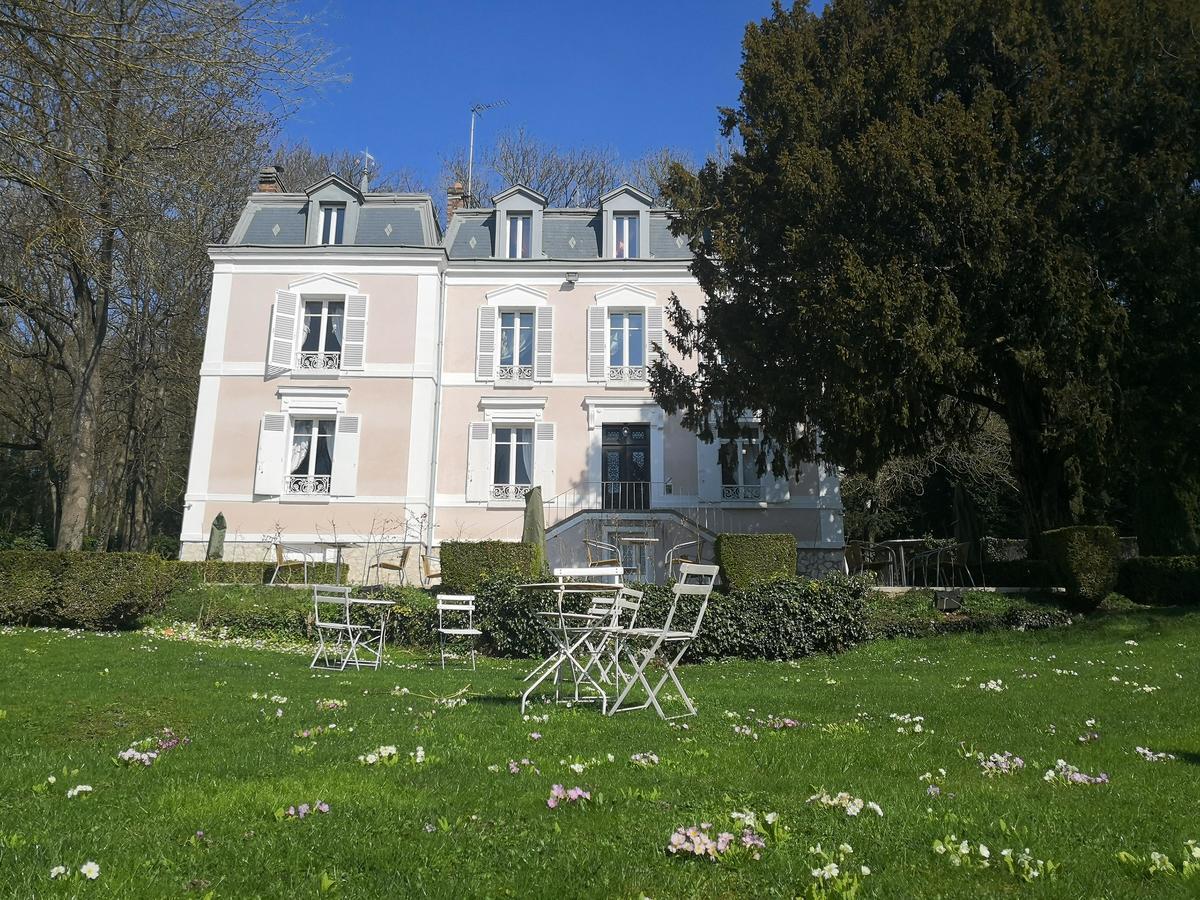 Maison d'hôtes Stella Cadente Provins Exterior foto